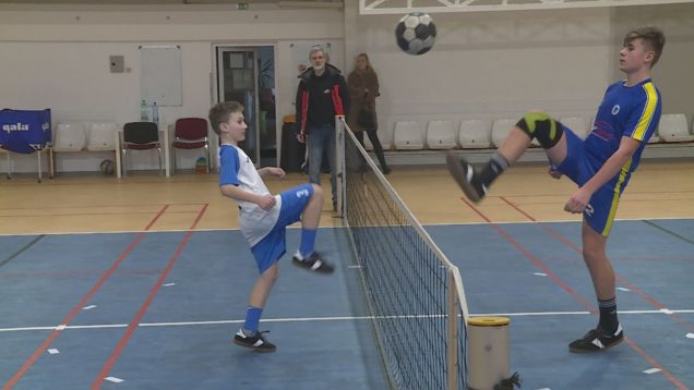 <strong><u>Nohejbalisti vedia ako motivovať deti a mládež k túžbe byť lepším. Ponúkli im možnosť zbierať skúsenosti priamo od členov juniorskej reprezentácie Slovenska</u></strong>