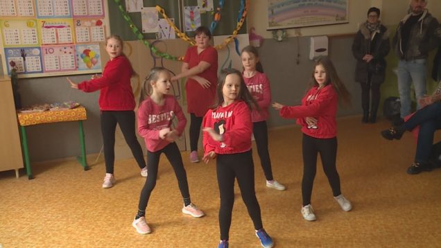<strong><u>Žiaci SZŠ Tomáša Zanovita ukázali veľkú odvahu. Postavili sa pred spolužiakov, učiteľov, rodičov i porotu a mnohí ukázali, že tanec majú v krvi</u></strong>