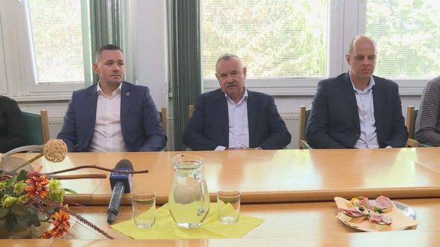 Cesta k zachovaniu 1. ligy je komplikovaná a čas hrá proti nám. Mesto v spolupráci s MHA Martin a SZĽH však hľadajú možnosti ako zo zložitej situácie vykorčuľovať