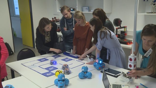 Evanjelická spojená škola ako InoŠkola učí žiakov inovatívnym spôsobom. Riaditeľom a učiteľom iných škôl počas konferencie priblížili čo a ako robia inak