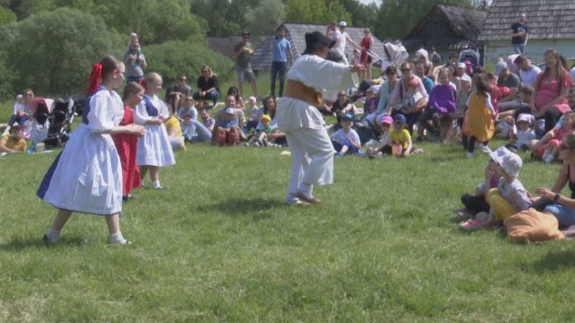 Opäť sa raz potvrdilo, že Detská nedeľa v martinskom skanzene patrí k najnavštevovanejším podujatiam v Turci, môže za to pútavý program
