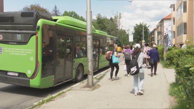 Verejné obstarávanie na komunálne služby sa blíži ku koncu, Letný režim MHD, V pláne je rekonštrukcia budovy SNM, V martinských uliciach budú už v lete jazdiť opäť kolobežky