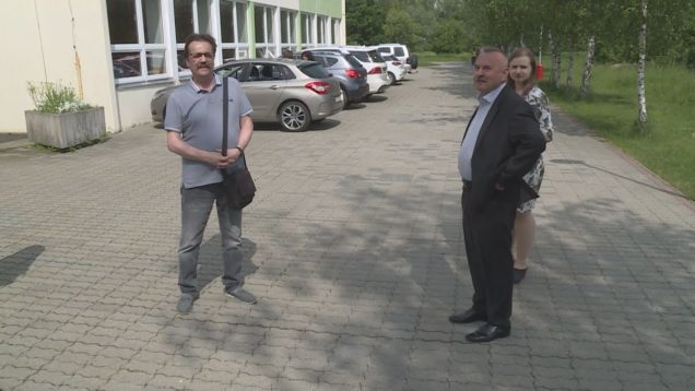 Vysoká nepokosená tráva, nedostatok parkovacích miest, či psie exkrementy po sídlisku. Tieto témy najviac rezonovali na stretnutí primátora s obyvateľmi Záturčia