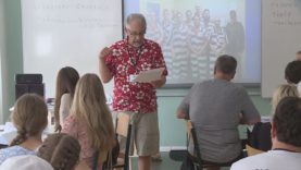 Americkí lektori prileteli spoza veľkej mláky, aby zdokonaľovali deti aj dospelých v anglickom jazyku