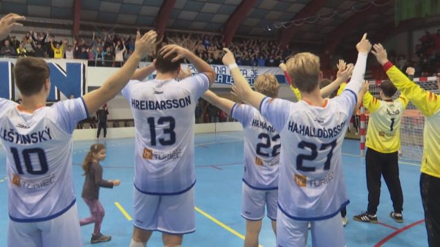 Nemajú to jednoduché. Prípravu na novú sezónu a zostavovanie kádra im sťažujú myšlienky na neistú strechu nad hlavou. Hádzanári z MháK však veria, že o svoj stánok na Podháji neprídu