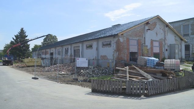 Bývalá budova vojenského skladu sa mení na moderné nadregionálne miesto, ktoré bude slúžiť deťom na vzdelávanie a osvetu v oblasti ochrany životného prostredia