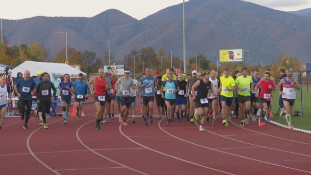 V behu na 10 km dominovali Katka Paulínyová a Peter Kviatkovský