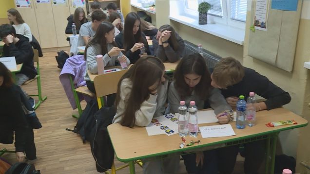 V ZŠ s MŠ Priehradná má už dlhoročnú tradíciu súťaž s názvom „Viem, čo viem?“ Hlavnú úlohu v nej zohrávajú vedomosti žiakov o histórii, osobnostiach, ale aj krásach Turca