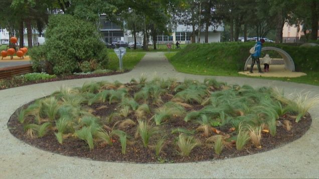 Z ošumelého námestia na Podháji vznikol moderný, zelený oddychový priestor