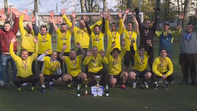 Futbalovými kráľmi 37. ročníka Martinskej mestskej ligy malého futbalu sa stali húževnatí Bambariaci