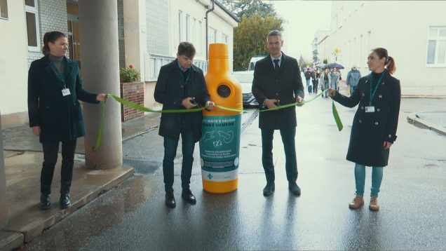 V martinskej nemocnici majú 5 nových zberných nádob na zálohované plastové fľaše a plechovky. Z darovaných zálohovaných obalov poputuje výťažok na podporu Onkologického centra