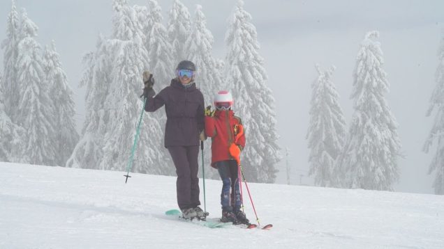 Lyžiarske stredisko Martinské hole minulý víkend odštartovalo zimnú sezónu. Prvú lyžovačku si prišli vychutnať lyžiari zo širokého okolia