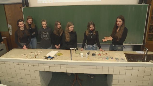 Žiaci Gymnázia Viliama Paulinyho-Tótha prepojili vedomosti z rôznych predmetov do jednej prezentácie a nielen spolužiakom, ale aj učiteľom prezradili veľa nového