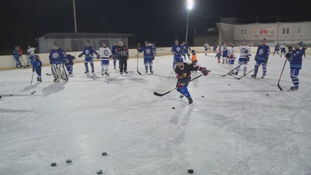 Keď sa priateľstvo vydarí, dejú sa skvelé veci. Dôkazom sú bývalí hokejisti a hokejoví nadšenci