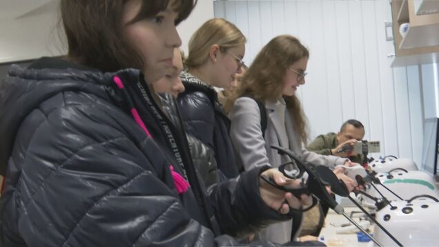 Približne 700 záujemcov o štúdium na JLF UK si prezrelo moderné priestory fakulty i simulačné výučbové centrum