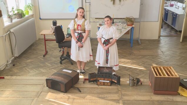 V ZŠ F. Hrušovského v Kláštore pod Znievom mala veľkú premiéru žiacka konferencia v znamení „deti deťom“