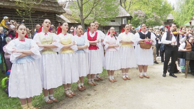 Folkloristi prezentovali tradície našich predkov
