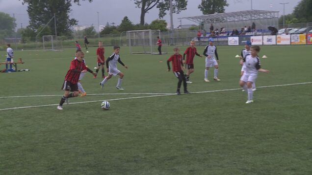 Šikovné futbalové nádeje z 12-tich tímov z celého Slovenska bojovali na Pltníkoch nielen o víťazstvo. Svojou prítomnosťou vzdali hold aj „tam hore“ výbornému človeku