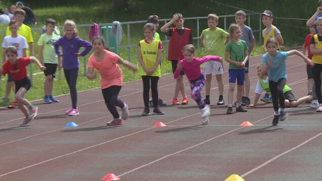 Škôlkari mali svoje Olympijské hviezdičky, žiaci druhého stupňa Turčianske hry mládeže a nezabudlo sa ani na prvostupniarov. Aj tí už majú športovú olympiádu za sebou