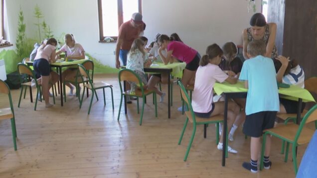 Na enviro tábore objavovali deti zaujímavé miesta. Naučili sa veľa o rastlinách, hmyze i zvieratách