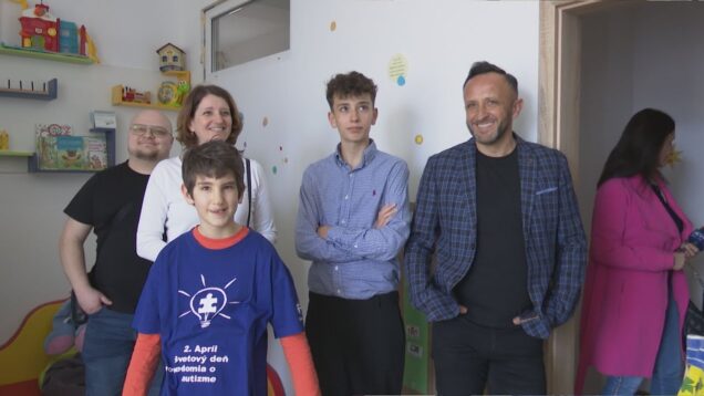 Na oslavy do špeciálnej materskej škôlky zavítal zabávač Ondrej Kandráč