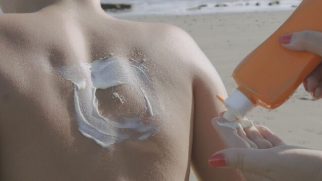 V detstve môže jedno spálenie na slnku poškodiť reparačné mechanizmy tak, že koži hrozí vyššie riziko vzniku rakoviny