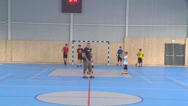 V multifunkčnej športovej hale, ktorú spravuje Správa športových zariadení už zbroja na novú sezónu hádzanári, florbalisti, basketbalisti a ďalší