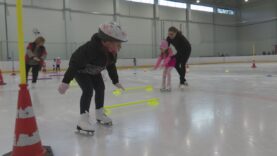 Martinský Kraso klub a Správa športových zariadení odštartovali ďalšie pokračovanie čoraz obľúbenejšej Školy korčuľovania. A prišli úplne najmenší, aj tí skôr narodení