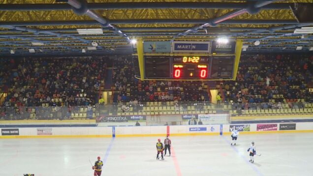 Aj keď Martinčania v sobotu nezlomili zatiaľ neporazenú Senicu, tesnú prehru zatienili fantastickí fanúšikovia, ktorých prišlo takmer 2000