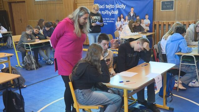 Priekopská škola už dlhé roky organizuje dejepisnú súťaž s názvom „Viem, čo viem ?“ V tomto roku si svoje hlavičky z prítomnosti i histórie Turca potrápil rekordný počet žiakov