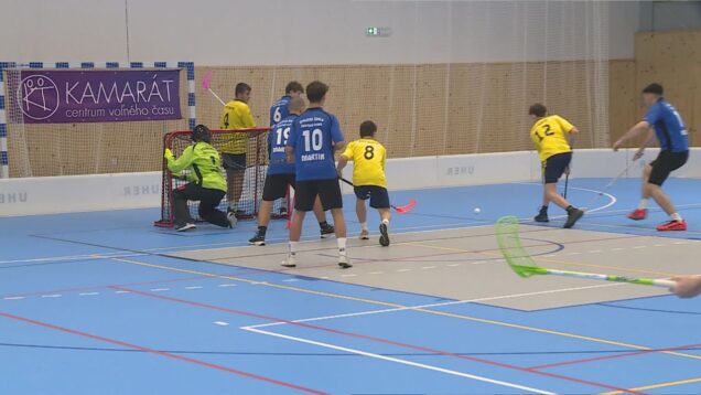 Školská postupová súťaž pre stredoškolákov vo florbale má za sebou okresné kolo. Na krajskej súťaži budú farby Martina hájiť žiaci a aj žiačky Gymnázia V. Paulinyho-Tótha