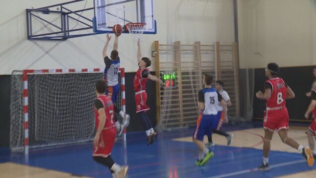 Kadetov U17 basketbalového klubu TJ Slávia Medik Martin v sobotu vysoko deklasovali hráči z Liptova. V nedeľu už domáci proti Banskobystričanom predviedli oveľa lepšiu hru