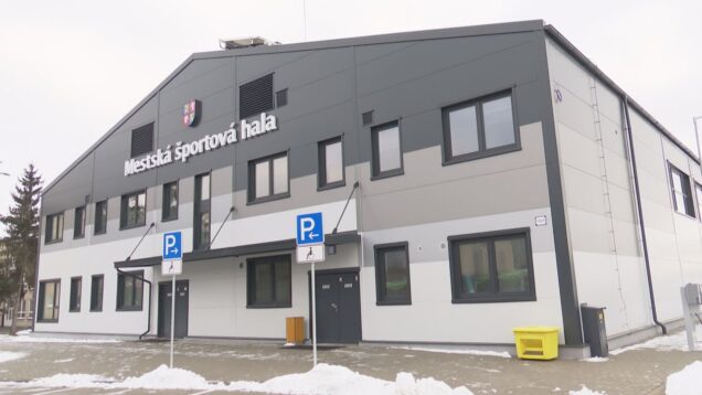 Napriek podfinancovaniu zo strany štátu a chýbajúcim podielovým daniam sa vo Vrútkach podarilo uskutočniť viacero menších, ale aj veľkých investičných projektov