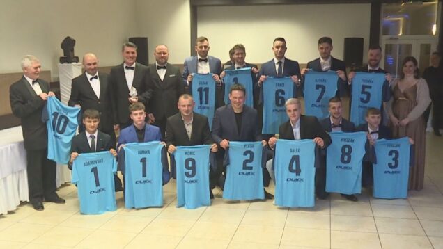 Spoznali sme tých najlepších z najlepších, ktorí mútia vodu na futbalových trávnikoch Turca