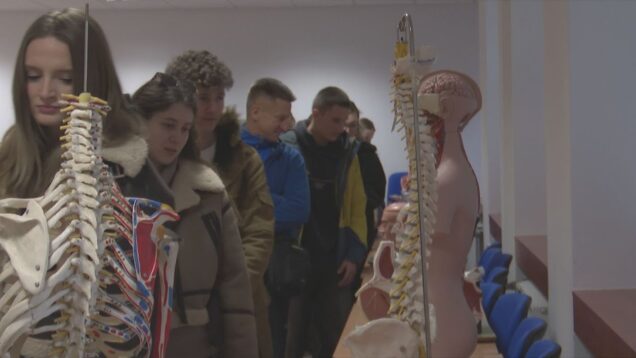 Počas dňa otvorených dverí prúdili lekárskou fakultou stovky uchádzačov o štúdium. Zisťovali informácie, prezreli si priestory a pracoviská