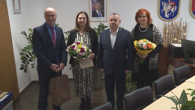 Primátor Ján Danko ocenil troch riaditeľov základných škôl v zriaďovateľskej pôsobnosti mesta, ktoré dosiahli výborné výsledky v hodnotení inštitútu Ineko