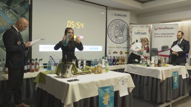 Žiaci sa na medzinárodnej súťaži Turiec International Bartender CUP vyrovnali svojím umením profesionálom