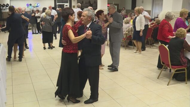 Dobré jedlo a pitie, veľa priateľov a slávnostná atmosféra. Aj tak vyzeral martinský Senior bál