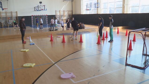 Piatková zábavno-súťažná „Aureliáda“ sa stala jednou zo súčastí osláv 30. výročia založenia ZŠ A. Stodolu v Záturčí. Počas nej žiaci nezabudli ani na vďaku učiteľom