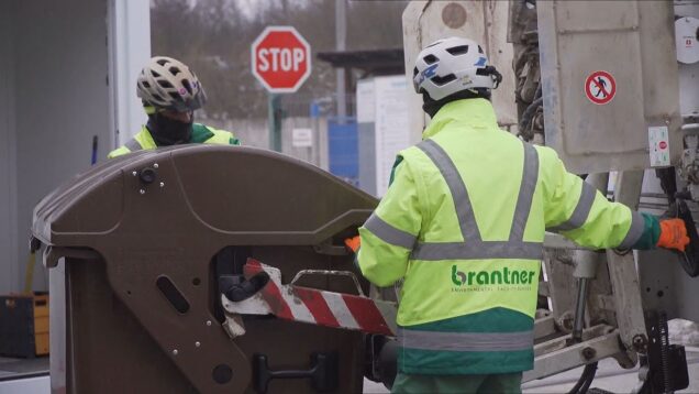 Zápisy do základných škôl , harmonogram vývozu odpadu, špecifická operácia nádoru mozgu, Veľká noc v zariadeniach sociálnych služieb