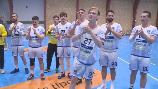 Martinskí hádzanári (MHáK) v poslednom zápase I.ligy vďaka výhre preskočili Kolárovo v tabuľke. Víťazná bodka prispela k emotívnej rozlúčke s medikmi z Islandu