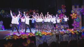 Spomienky, úsmevy aj emócie. Deti v slávnostnom programe predviedli, aká je ich školská cesta výnimočná