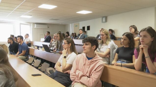 Vedecký rast medikov podporuje ŠVOČ. Budúci lekári získavajú prax vo vede už počas štúdia