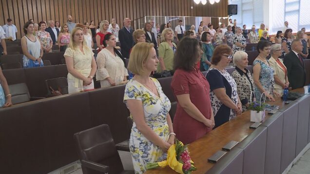 Hoci už dávnejšie prekročili školský vek, snaha a chuť vzdelávať sa im nechýba. Absolventi Univerzity tretieho veku zavŕšili svoje štúdium slávnostnou promóciou