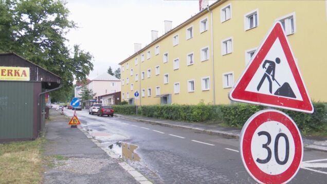 Mesto investuje do infraštruktúry. Opravia sa úseky chodníkov v mestských častiach a dôraz