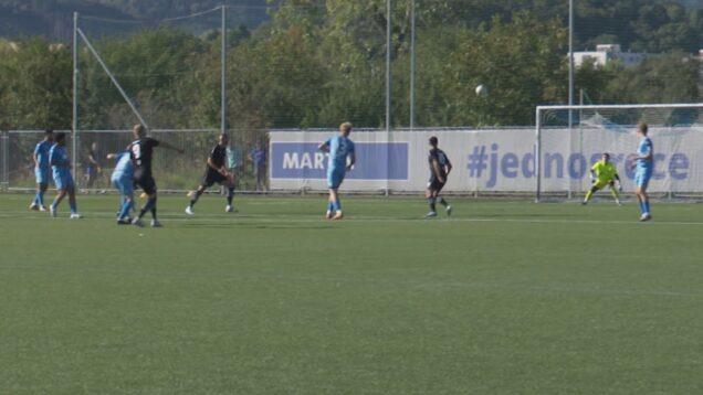 Martinskí futbalisti stratili na domácom trávniku behom štvrťhodiny dvojgólový náskok a hráčom Rimavskej Soboty podľahli 2:3