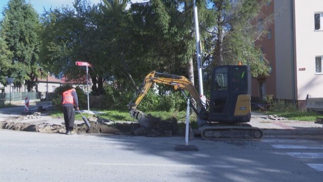 Hollého ulica prechádza modernizáciou. Pribudne pás pre cyklistov a vymenia sa časti chodníkov
