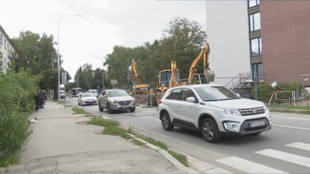 Pri hoteli Turiec rekonštruujú horúcovodné potrubie. Po dokončení sa presunú práce na Podháj