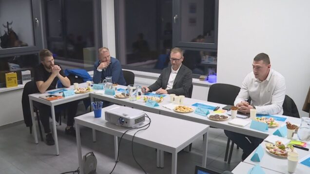 Manažéri malých a stredných firiem sa stretli na workshope, kde hovorili o tom, ako zvýšiť angažovanosť zamestnancov