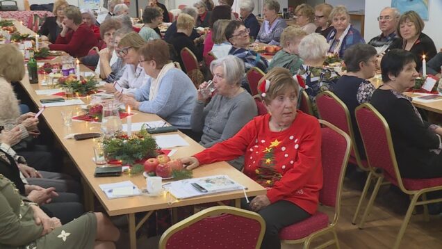 Seniori si dopriali chvíle pohody, radosť z očakávania najkrajších sviatkov v roku a spoločne uzavreli rok plný aktivít a zážitkov